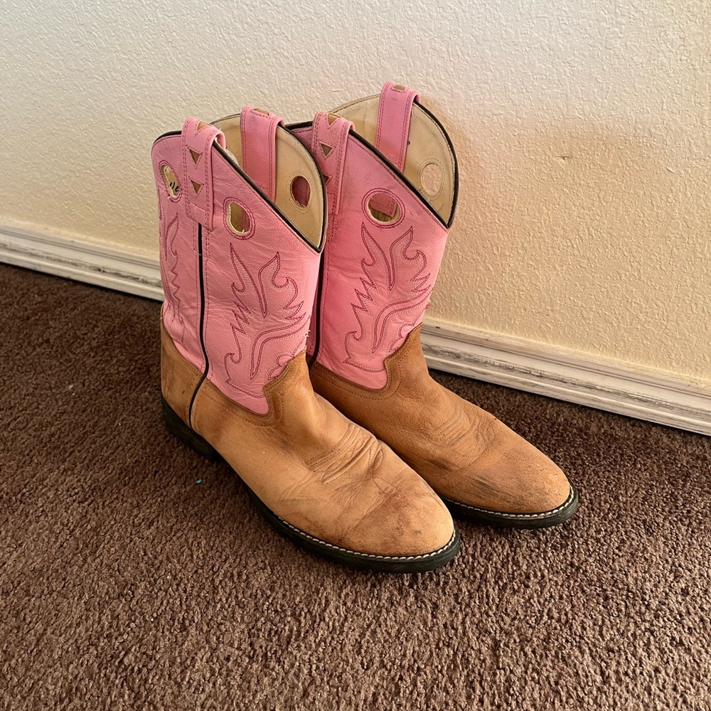 Old West boots